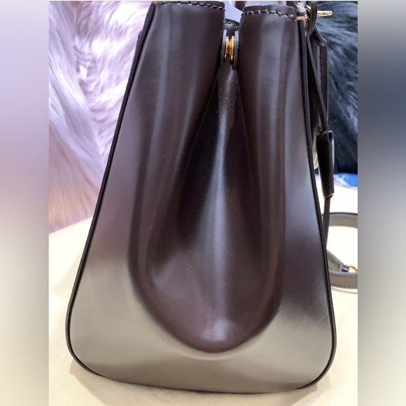 LUIS VUITTON RIVOLI DAMIER EBENE MM TOTE HANDBAG AUTHENTIC PRE-OWNED - Picture 2 of 6